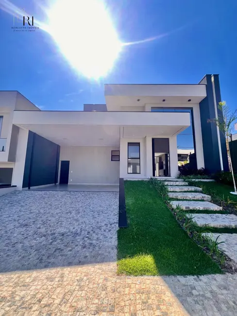 Foto 2 de Casa de Condomínio com 3 quartos à venda, 175m2 em Roncáglia, Valinhos - SP
