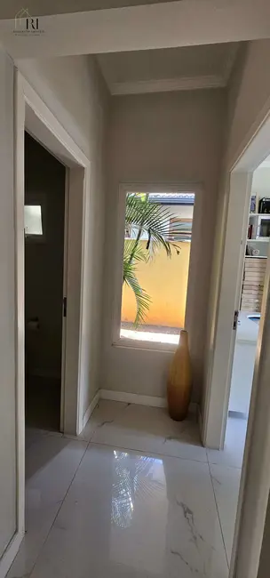 Foto 4 de Casa de Condomínio com 3 quartos à venda, 370m2 em Vinhedo - SP