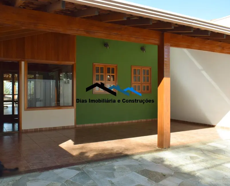 Casa com 4 quartos à venda, 1007m2 em Vila Nossa Senhora do Carmo, Araraquara - SP - imagem 2 Foto 2 de Casa com 4 quartos à venda, 1007m2 em Vila Nossa Senhora do Carmo, Araraquara - SP