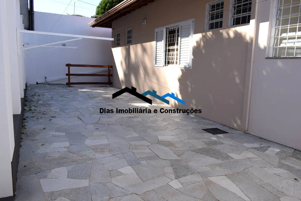 Casa com 4 quartos à venda, 1007m2 em Vila Nossa Senhora do Carmo, Araraquara - SP - imagem 7 Foto 7 de Casa com 4 quartos à venda, 1007m2 em Vila Nossa Senhora do Carmo, Araraquara - SP