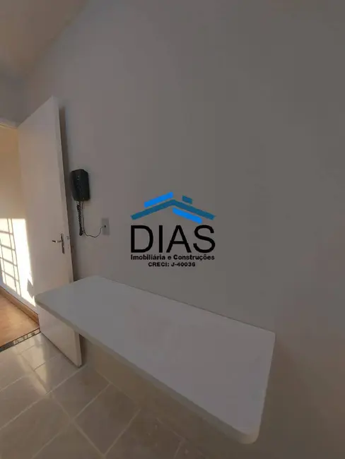 Apartamento com 2 quartos à venda, 52m2 em Vila Santa Maria (Vila Xavier), Araraquara - SP - imagem 5 Foto 5 de Apartamento com 2 quartos à venda, 52m2 em Vila Santa Maria (Vila Xavier), Araraquara - SP