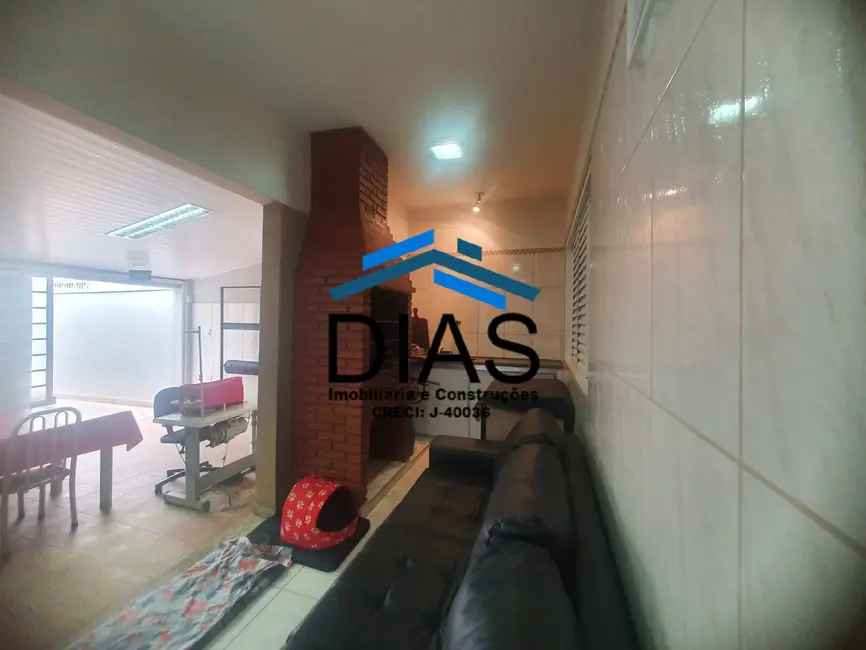 Casa com 3 quartos à venda, 315m2 em Vila Suconasa, Araraquara - SP - imagem 7 Foto 7 de Casa com 3 quartos à venda, 315m2 em Vila Suconasa, Araraquara - SP