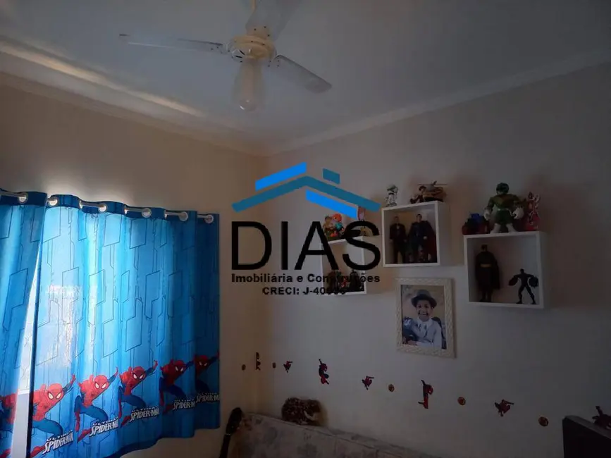 Casa com 3 quartos à venda, 275m2 em Jardim Maria Luiza V, Araraquara - SP - imagem 7 Foto 7 de Casa com 3 quartos à venda, 275m2 em Jardim Maria Luiza V, Araraquara - SP