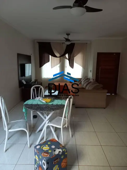 Casa com 3 quartos à venda, 275m2 em Jardim Maria Luiza V, Araraquara - SP - imagem 4 Foto 4 de Casa com 3 quartos à venda, 275m2 em Jardim Maria Luiza V, Araraquara - SP
