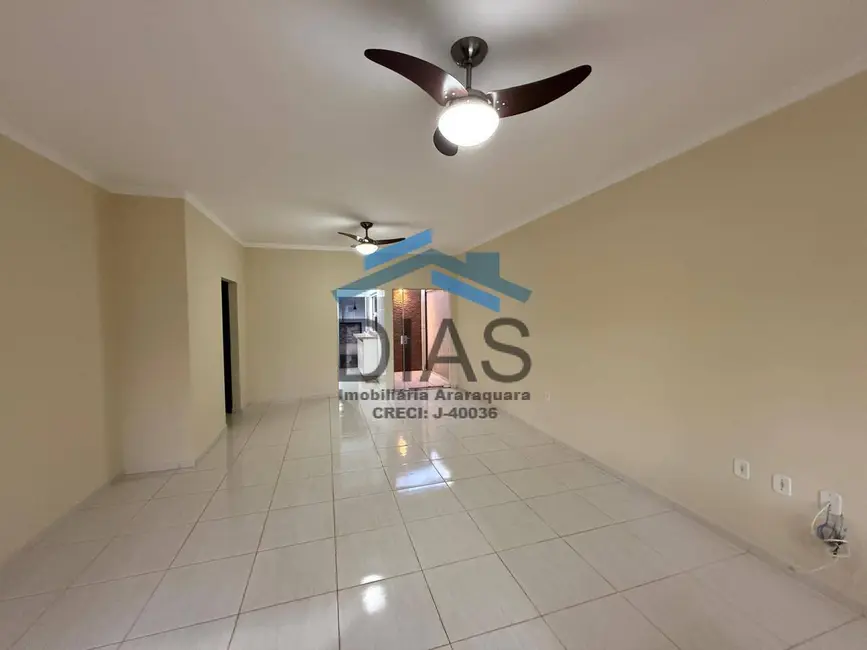 Foto 4 de Casa com 3 quartos à venda, 275m2 em Jardim Maria Luiza V, Araraquara - SP