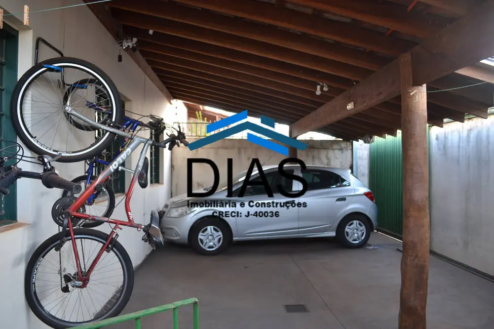 Foto 7 de Casa com 3 quartos à venda, 283m2 em Vila Velosa, Araraquara - SP