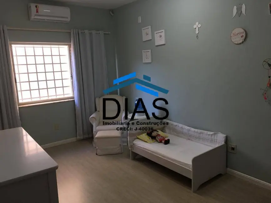 Foto 9 de Casa com 3 quartos à venda, 528m2 em Vila José Bonifácio, Araraquara - SP