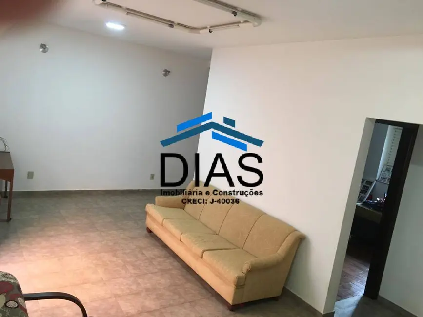 Foto 4 de Casa com 3 quartos à venda, 528m2 em Vila José Bonifácio, Araraquara - SP