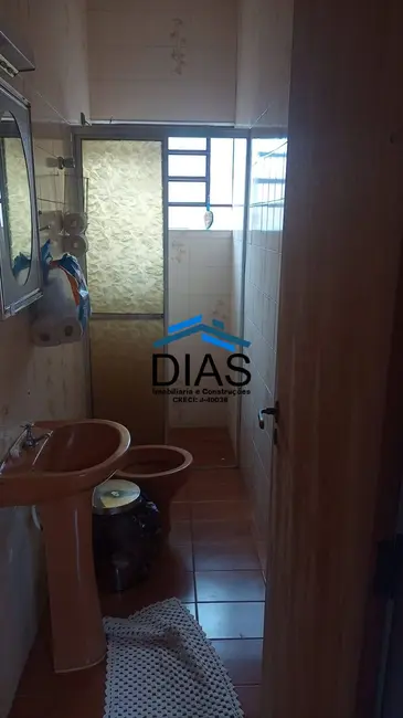 Casa com 3 quartos à venda, 512m2 em Centro, Araraquara - SP - imagem 7 Foto 7 de Casa com 3 quartos à venda, 512m2 em Centro, Araraquara - SP