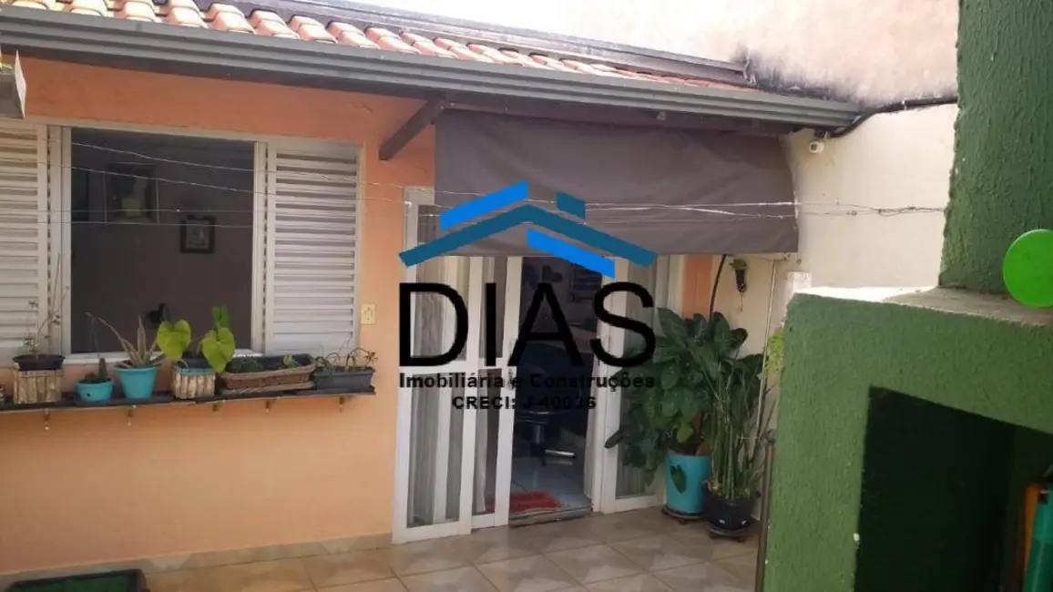 Casa com 3 quartos à venda, 241m2 em Vila Xavier (Vila Xavier), Araraquara - SP - imagem 8 Foto 8 de Casa com 3 quartos à venda, 241m2 em Vila Xavier (Vila Xavier), Araraquara - SP