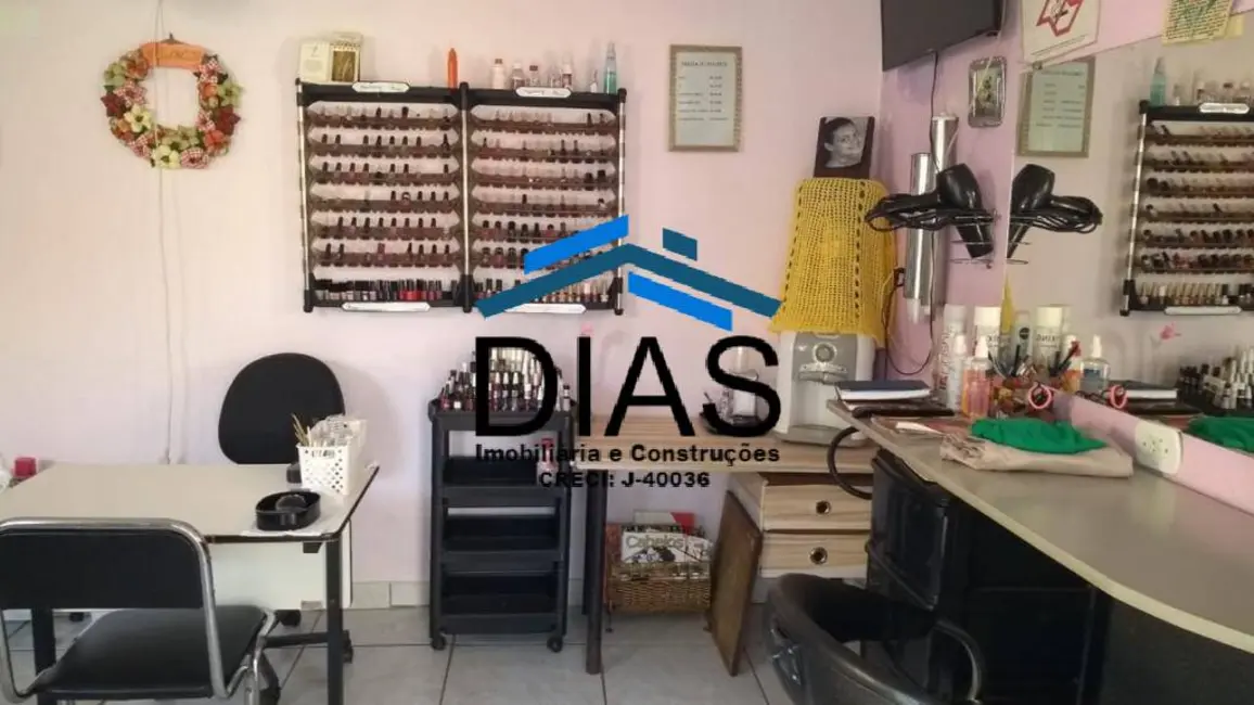 Casa com 3 quartos à venda, 241m2 em Vila Xavier (Vila Xavier), Araraquara - SP - imagem 4 Foto 4 de Casa com 3 quartos à venda, 241m2 em Vila Xavier (Vila Xavier), Araraquara - SP