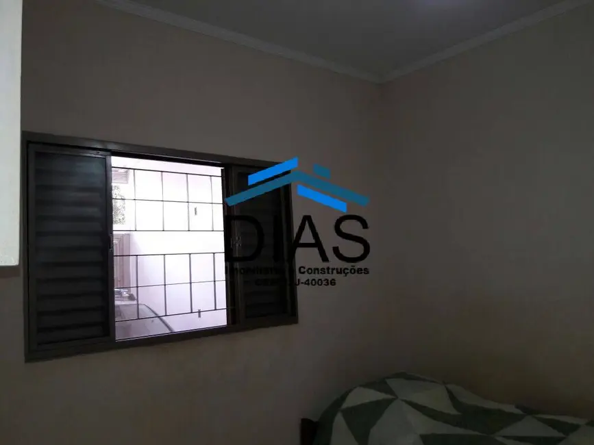Casa com 2 quartos à venda, 125m2 em Parque São Paulo (Vila Xavier), Araraquara - SP - imagem 9 Foto 9 de Casa com 2 quartos à venda, 125m2 em Parque São Paulo (Vila Xavier), Araraquara - SP