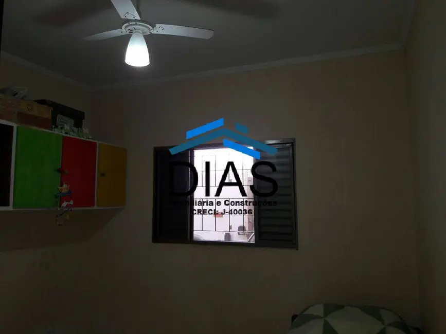 Casa com 2 quartos à venda, 125m2 em Parque São Paulo (Vila Xavier), Araraquara - SP - imagem 5 Foto 5 de Casa com 2 quartos à venda, 125m2 em Parque São Paulo (Vila Xavier), Araraquara - SP