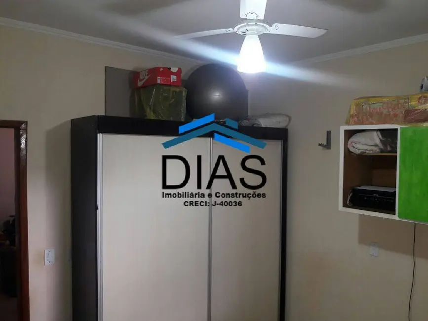 Casa com 2 quartos à venda, 125m2 em Parque São Paulo (Vila Xavier), Araraquara - SP - imagem 3 Foto 3 de Casa com 2 quartos à venda, 125m2 em Parque São Paulo (Vila Xavier), Araraquara - SP