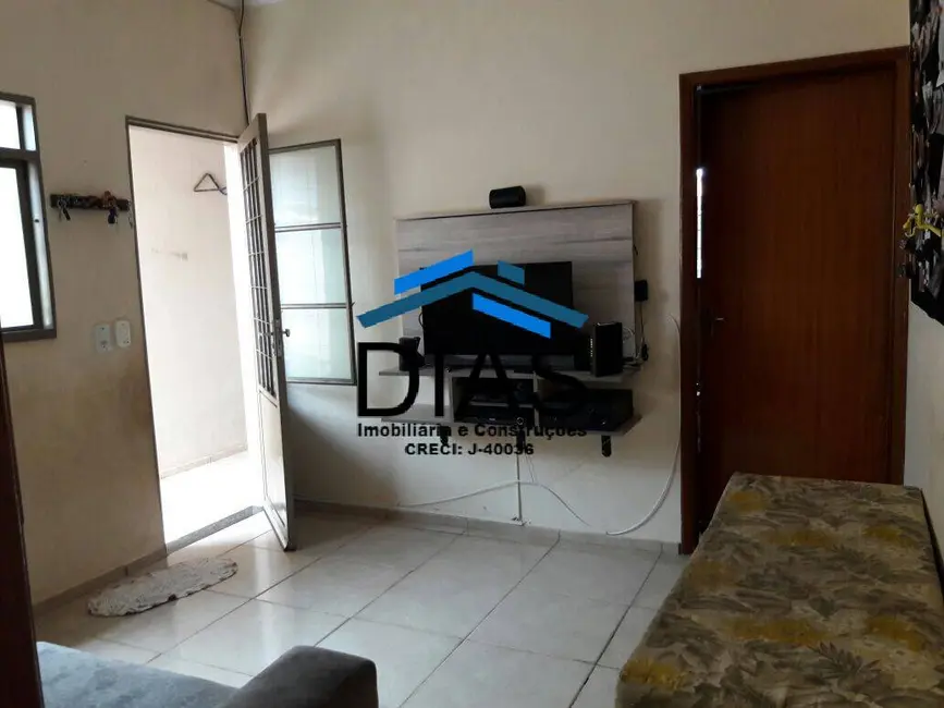 Casa com 2 quartos à venda, 125m2 em Parque São Paulo (Vila Xavier), Araraquara - SP - imagem 7 Foto 7 de Casa com 2 quartos à venda, 125m2 em Parque São Paulo (Vila Xavier), Araraquara - SP