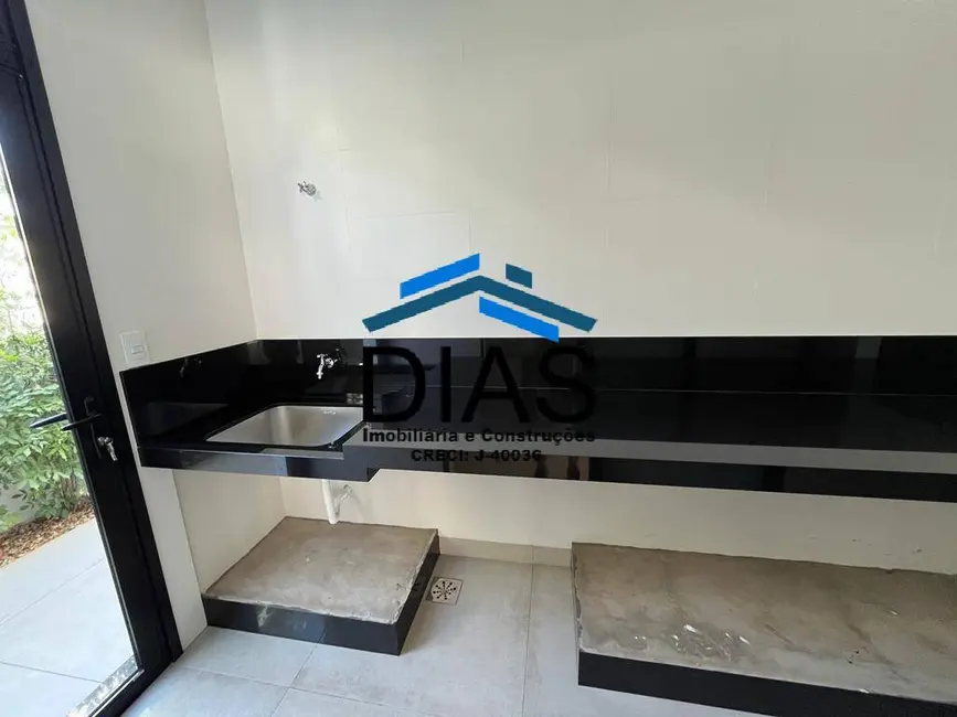 Casa com 4 quartos à venda, 628m2 em Jardim Residencial Quinta dos Oitis, Araraquara - SP - imagem 7 Foto 7 de Casa com 4 quartos à venda, 628m2 em Jardim Residencial Quinta dos Oitis, Araraquara - SP