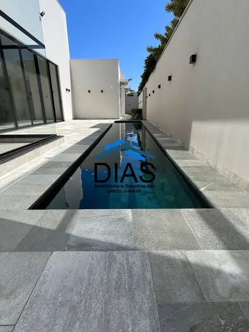 Foto 2 de Casa com 4 quartos à venda, 628m2 em Jardim Residencial Quinta dos Oitis, Araraquara - SP