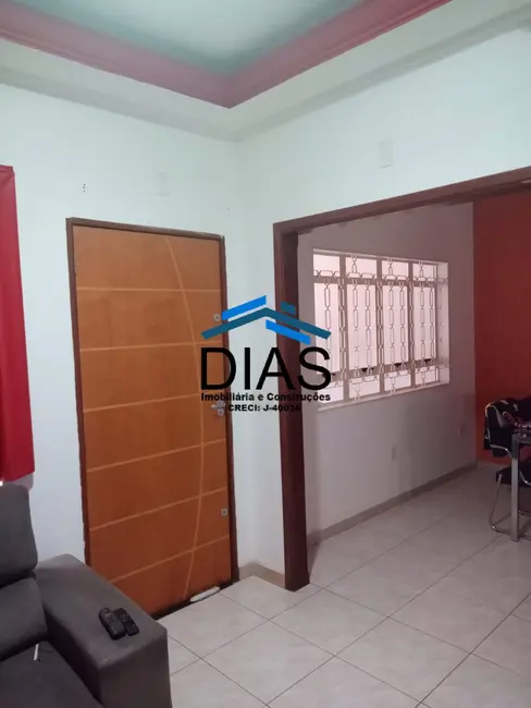 Casa com 2 quartos à venda, 250m2 em Jardim Altos do Cecap I e II, Araraquara - SP - imagem 3 Foto 3 de Casa com 2 quartos à venda, 250m2 em Jardim Altos do Cecap I e II, Araraquara - SP