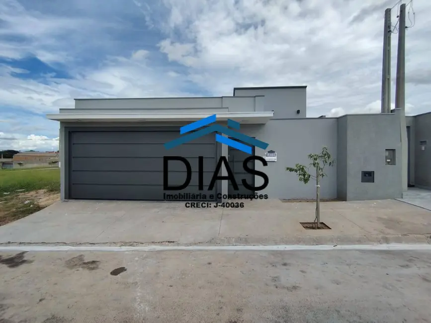 Foto 1 de Casa com 3 quartos à venda, 275m2 em Parque Flamboyant, Matao - SP