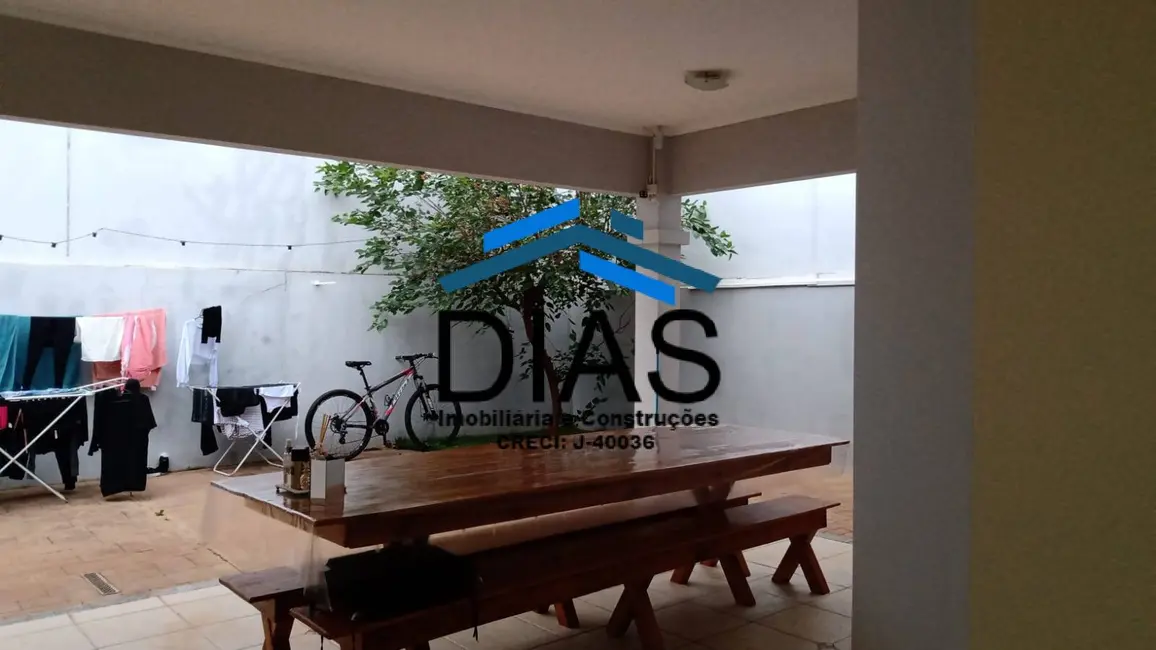 Casa com 4 quartos à venda, 360m2 em Vila Harmonia, Araraquara - SP - imagem 5 Foto 5 de Casa com 4 quartos à venda, 360m2 em Vila Harmonia, Araraquara - SP