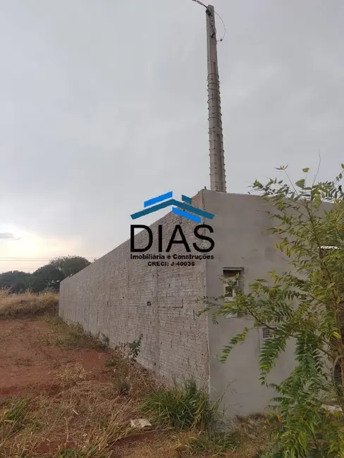Terreno / Lote à venda, 250m2 em Araraquara - SP - imagem 2 Foto 2 de Terreno / Lote à venda, 250m2 em Araraquara - SP