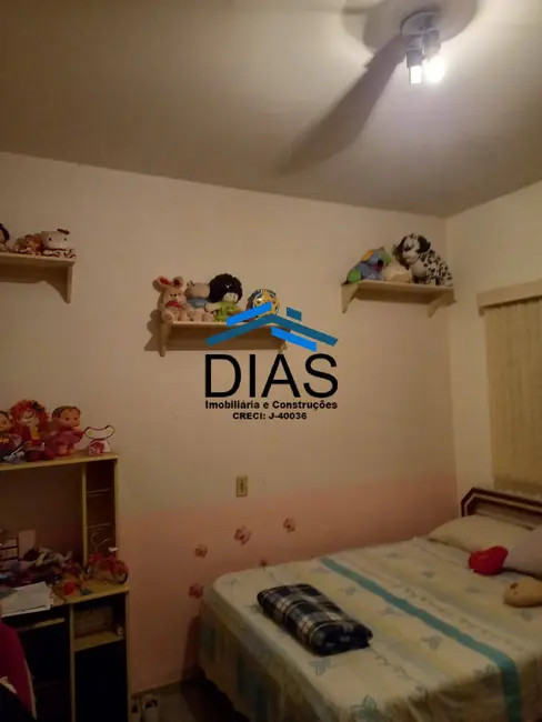 Casa com 3 quartos à venda, 300m2 em Vila Santa Maria (Vila Xavier), Araraquara - SP - imagem 9 Foto 9 de Casa com 3 quartos à venda, 300m2 em Vila Santa Maria (Vila Xavier), Araraquara - SP