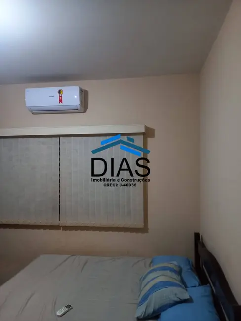 Casa com 3 quartos à venda, 300m2 em Vila Santa Maria (Vila Xavier), Araraquara - SP - imagem 8 Foto 8 de Casa com 3 quartos à venda, 300m2 em Vila Santa Maria (Vila Xavier), Araraquara - SP