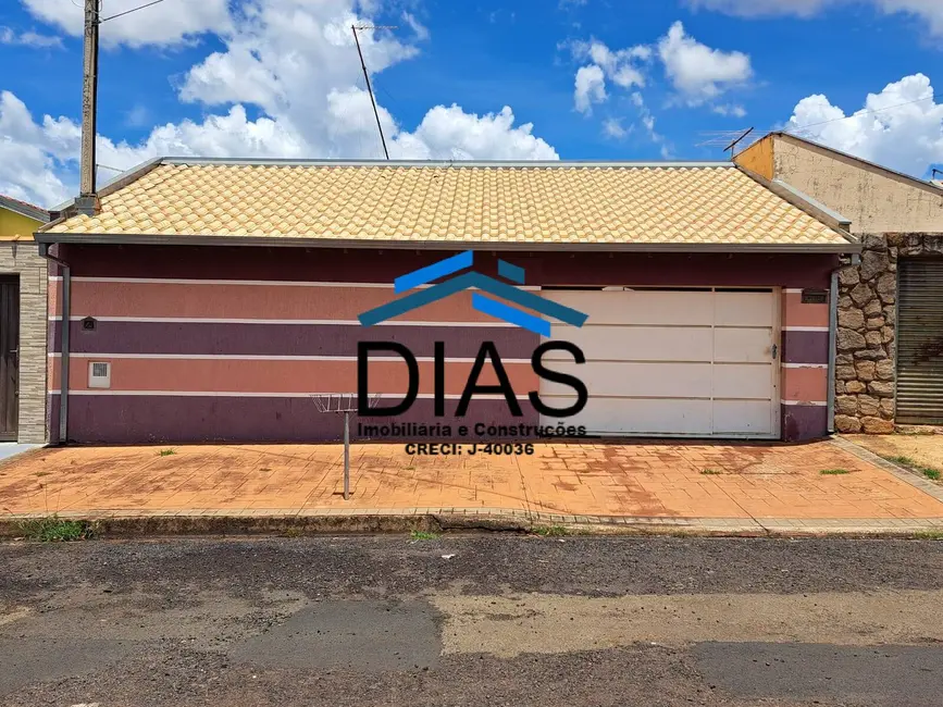 Casa com 3 quartos à venda, 268m2 em Jardim das Paineiras, Araraquara - SP - imagem 1 Foto 1 de Casa com 3 quartos à venda, 268m2 em Jardim das Paineiras, Araraquara - SP