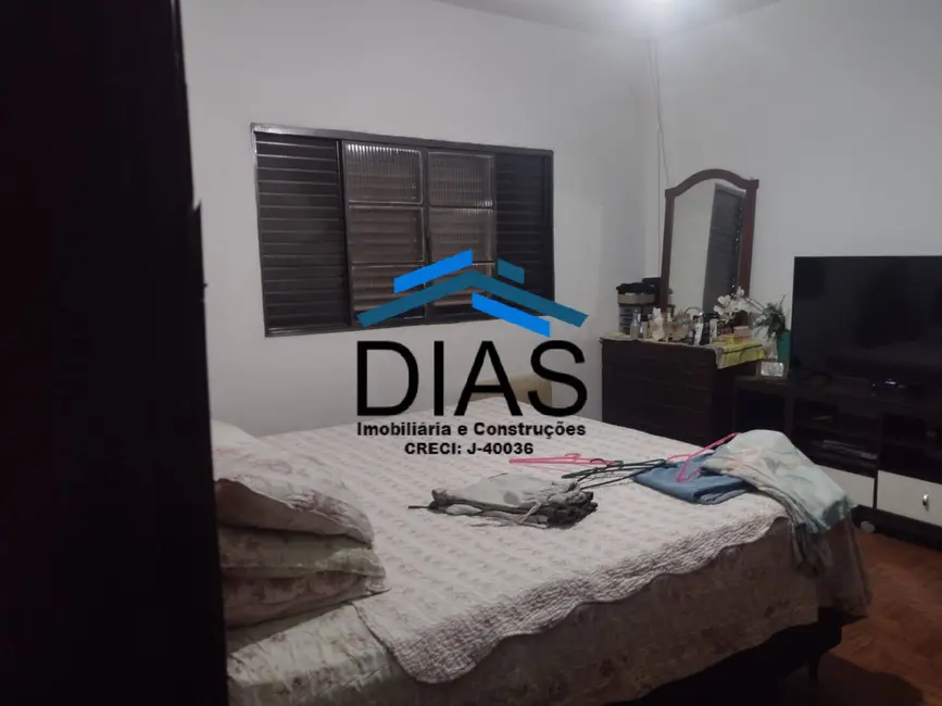 Foto 6 de Casa com 3 quartos à venda, 322m2 em Centro, Matao - SP
