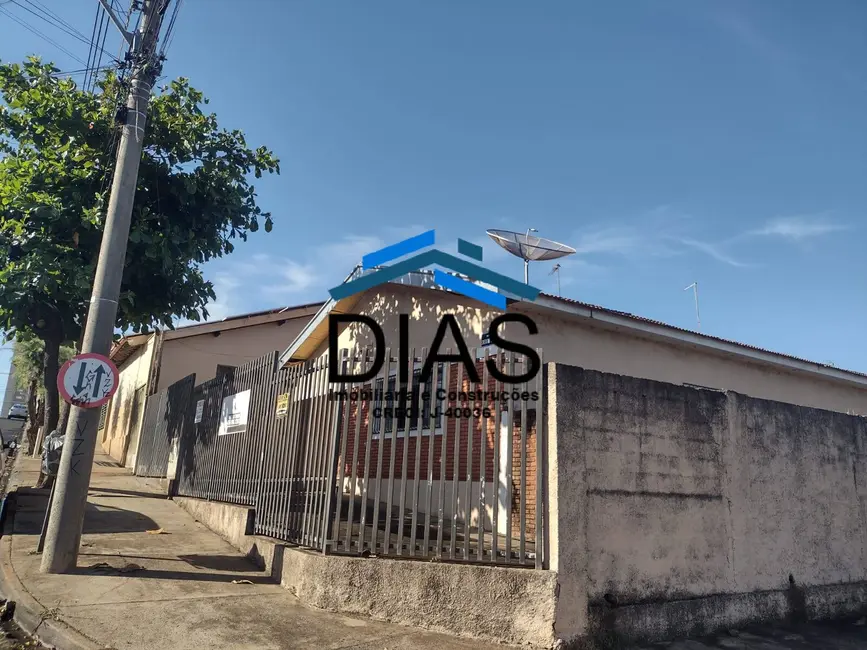 Foto 2 de Casa com 3 quartos à venda, 322m2 em Centro, Matao - SP