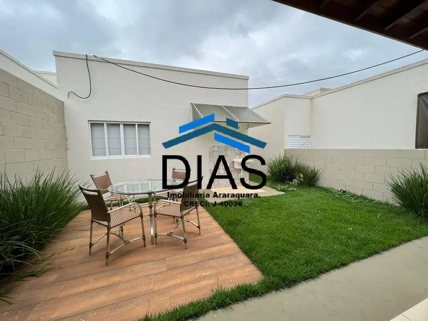 Casa com 2 quartos à venda, 45m2 em Jardim Roberto Selmi Dei, Araraquara - SP - imagem 3 Foto 3 de Casa com 2 quartos à venda, 45m2 em Jardim Roberto Selmi Dei, Araraquara - SP
