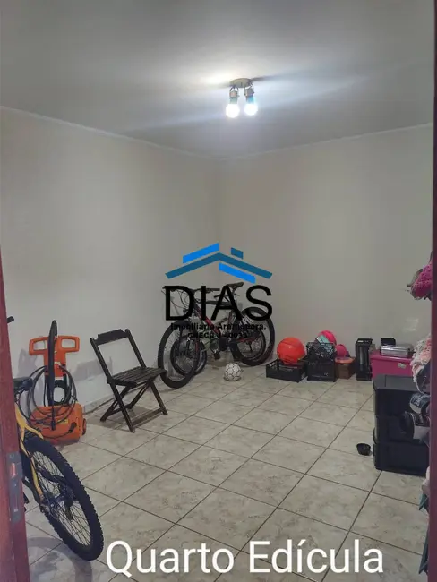 Casa com 4 quartos à venda, 238m2 em Vila Santa Maria (Vila Xavier), Araraquara - SP - imagem 3 Foto 3 de Casa com 4 quartos à venda, 238m2 em Vila Santa Maria (Vila Xavier), Araraquara - SP