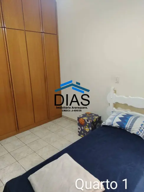 Casa com 4 quartos à venda, 238m2 em Vila Santa Maria (Vila Xavier), Araraquara - SP - imagem 8 Foto 8 de Casa com 4 quartos à venda, 238m2 em Vila Santa Maria (Vila Xavier), Araraquara - SP