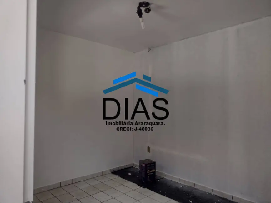 Casa com 2 quartos à venda, 263m2 em Jardim Viaduto (Vila Xavier), Araraquara - SP - imagem 5 Foto 5 de Casa com 2 quartos à venda, 263m2 em Jardim Viaduto (Vila Xavier), Araraquara - SP