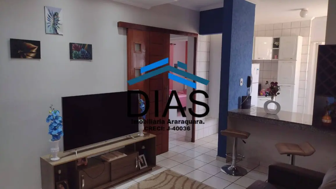 Foto 2 de Apartamento com 2 quartos à venda, 58m2 em Parque Laranjeiras, Araraquara - SP