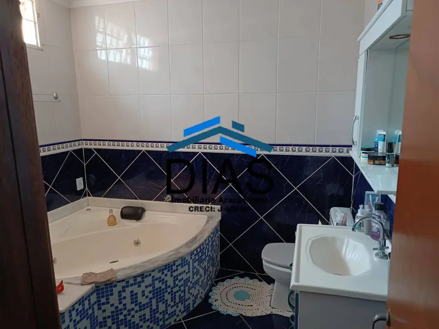 Casa com 2 quartos à venda, 202m2 em Jardim América (Vila Xavier), Araraquara - SP - imagem 4 Foto 4 de Casa com 2 quartos à venda, 202m2 em Jardim América (Vila Xavier), Araraquara - SP