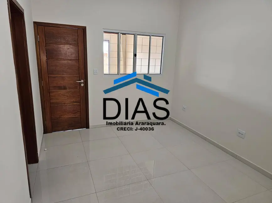 Foto 2 de Casa com 2 quartos à venda, 115m2 em Parque Residencial Iguatemi, Araraquara - SP