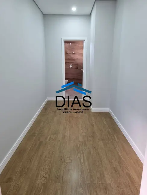 Casa com 3 quartos à venda, 205m2 em Condomínio Portal das Tipuanas, Araraquara - SP - imagem 8 Foto 8 de Casa com 3 quartos à venda, 205m2 em Condomínio Portal das Tipuanas, Araraquara - SP