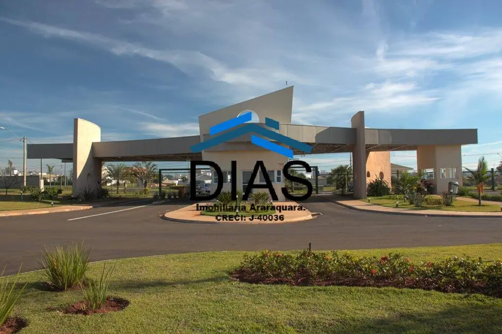 Casa com 3 quartos à venda, 227m2 em Parque Residencial Damha, Araraquara - SP - imagem 5 Foto 5 de Casa com 3 quartos à venda, 227m2 em Parque Residencial Damha, Araraquara - SP