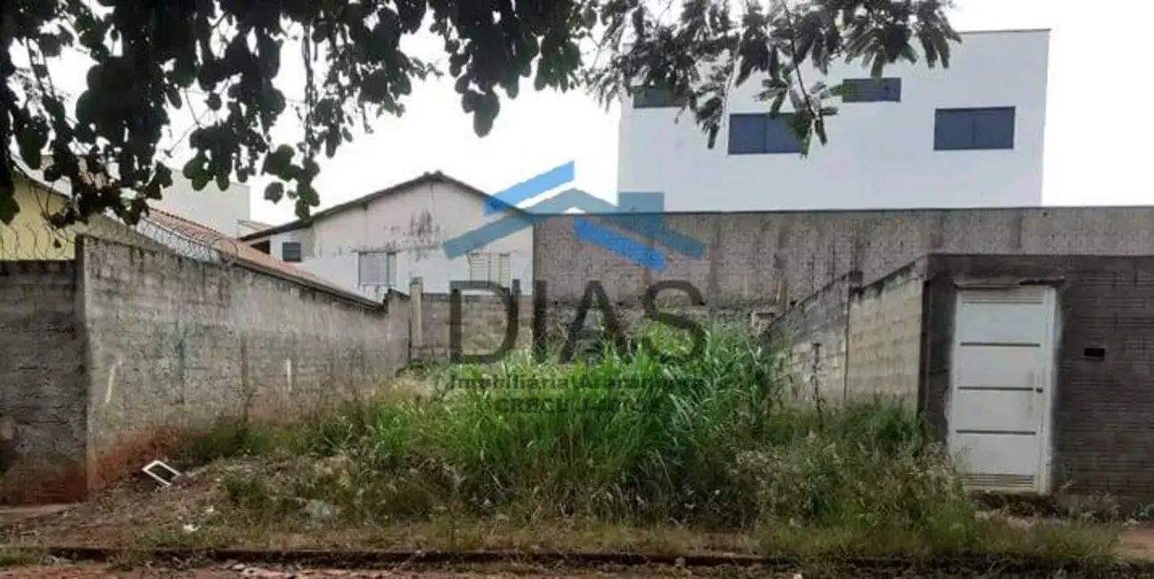 Terreno / Lote à venda, 257m2 em Jardim das Paineiras, Araraquara - SP - imagem 3 Foto 3 de Terreno / Lote à venda, 257m2 em Jardim das Paineiras, Araraquara - SP