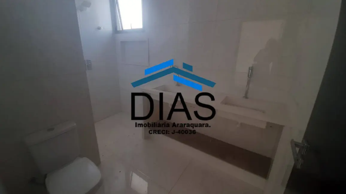 Casa com 4 quartos à venda, 220m2 em Residencial Village Damha, Araraquara - SP - imagem 5 Foto 5 de Casa com 4 quartos à venda, 220m2 em Residencial Village Damha, Araraquara - SP