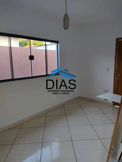 Casa com 3 quartos à venda, 114m2 em Vila Independência, Araraquara - SP - imagem 4 Foto 4 de Casa com 3 quartos à venda, 114m2 em Vila Independência, Araraquara - SP
