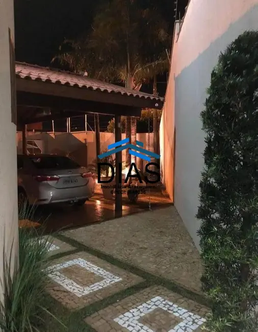 Casa com 3 quartos à venda, 292m2 em Jardim Aclimação, Araraquara - SP - imagem 8 Foto 8 de Casa com 3 quartos à venda, 292m2 em Jardim Aclimação, Araraquara - SP