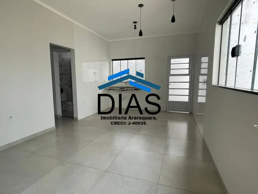 Foto 2 de Casa com 2 quartos à venda, 62m2 em Jardim Tamoio, Araraquara - SP