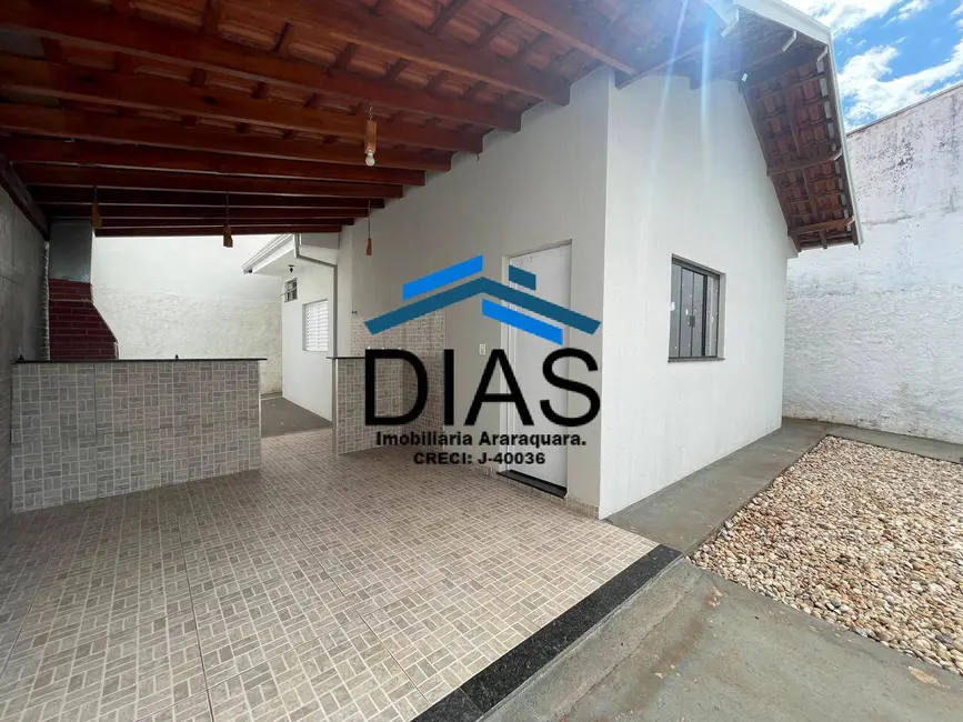 Foto 1 de Casa com 2 quartos à venda, 62m2 em Jardim Tamoio, Araraquara - SP