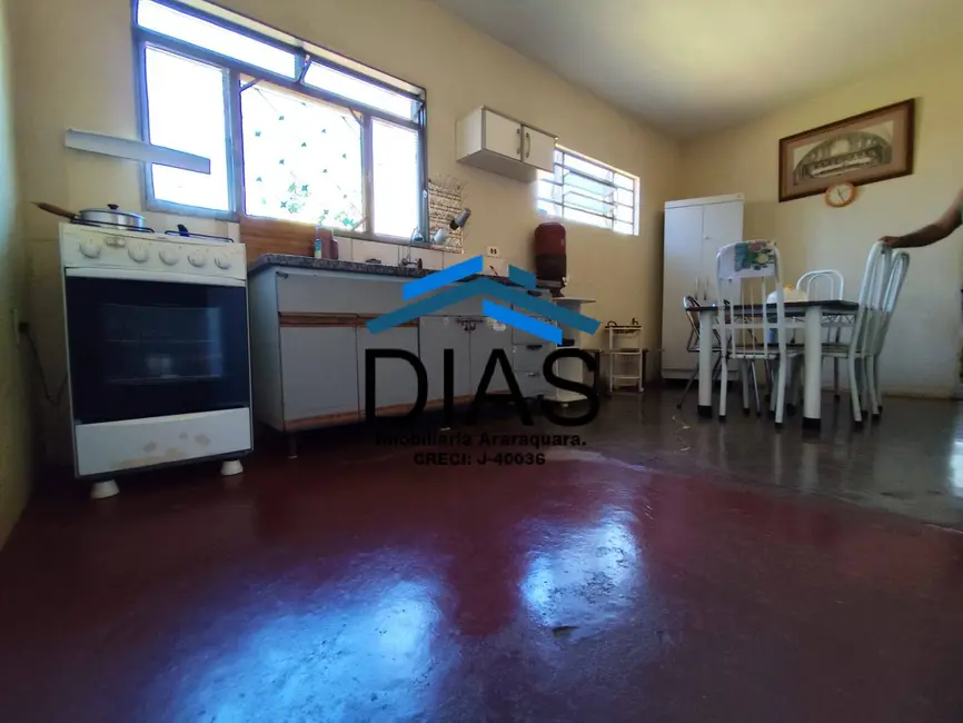 Casa com 2 quartos à venda, 510m2 em Parque Laranjeiras, Araraquara - SP - imagem 8 Foto 8 de Casa com 2 quartos à venda, 510m2 em Parque Laranjeiras, Araraquara - SP