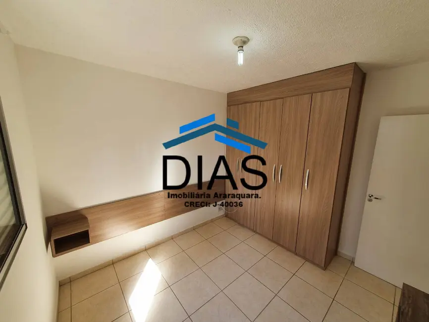 Foto 4 de Apartamento com 2 quartos à venda, 50m2 em Parque Laranjeiras, Araraquara - SP