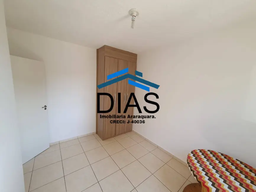 Foto 3 de Apartamento com 2 quartos à venda, 50m2 em Parque Laranjeiras, Araraquara - SP