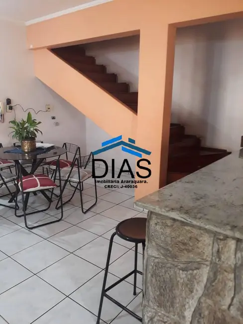 Casa com 3 quartos à venda, 210m2 em Jardim Botânico, Araraquara - SP - imagem 6 Foto 6 de Casa com 3 quartos à venda, 210m2 em Jardim Botânico, Araraquara - SP