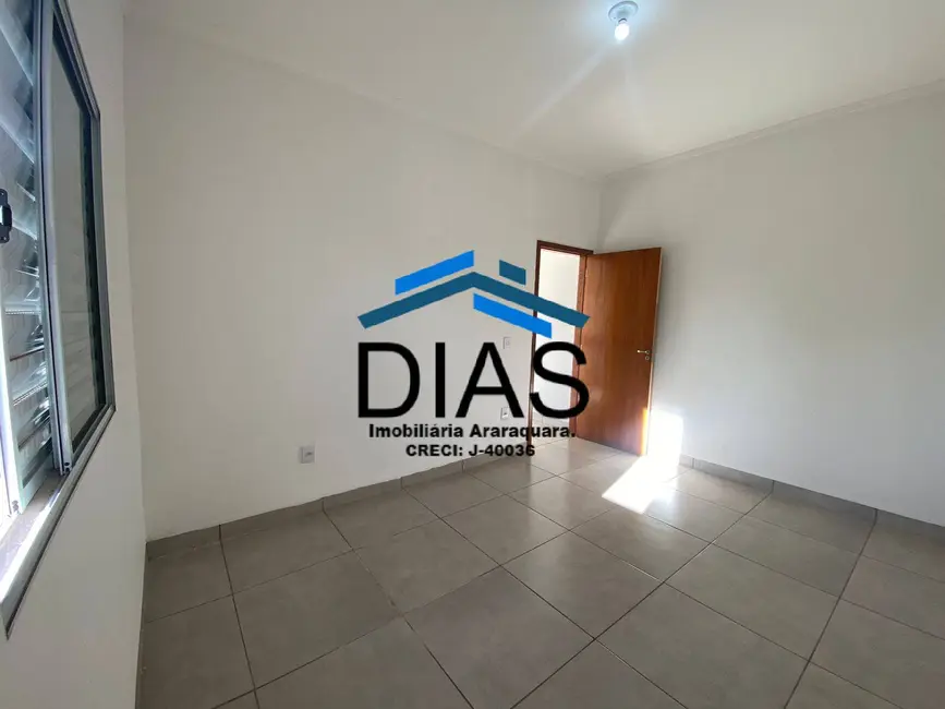 Casa com 2 quartos à venda, 167m2 em Jardim Roberto Selmi Dei, Araraquara - SP - imagem 5 Foto 5 de Casa com 2 quartos à venda, 167m2 em Jardim Roberto Selmi Dei, Araraquara - SP